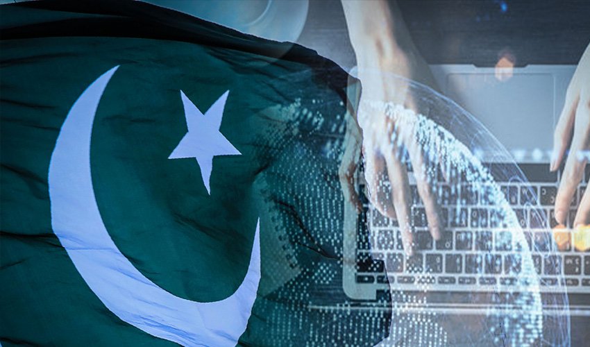 How can Pakistan Defend herself against this threat of Information War?